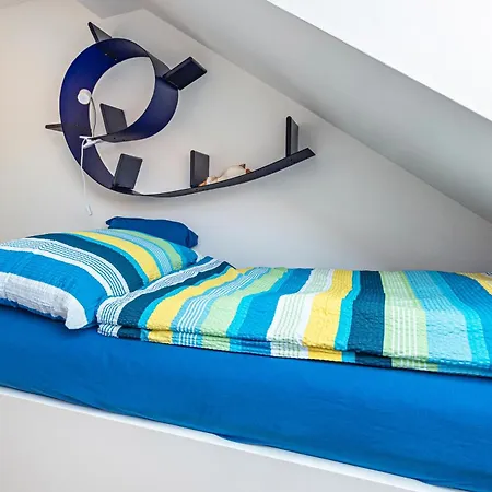 דירה Dachstuebchen