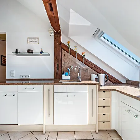 דירה Dachstuebchen